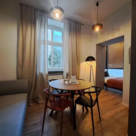 Oficyna 6 Apartment